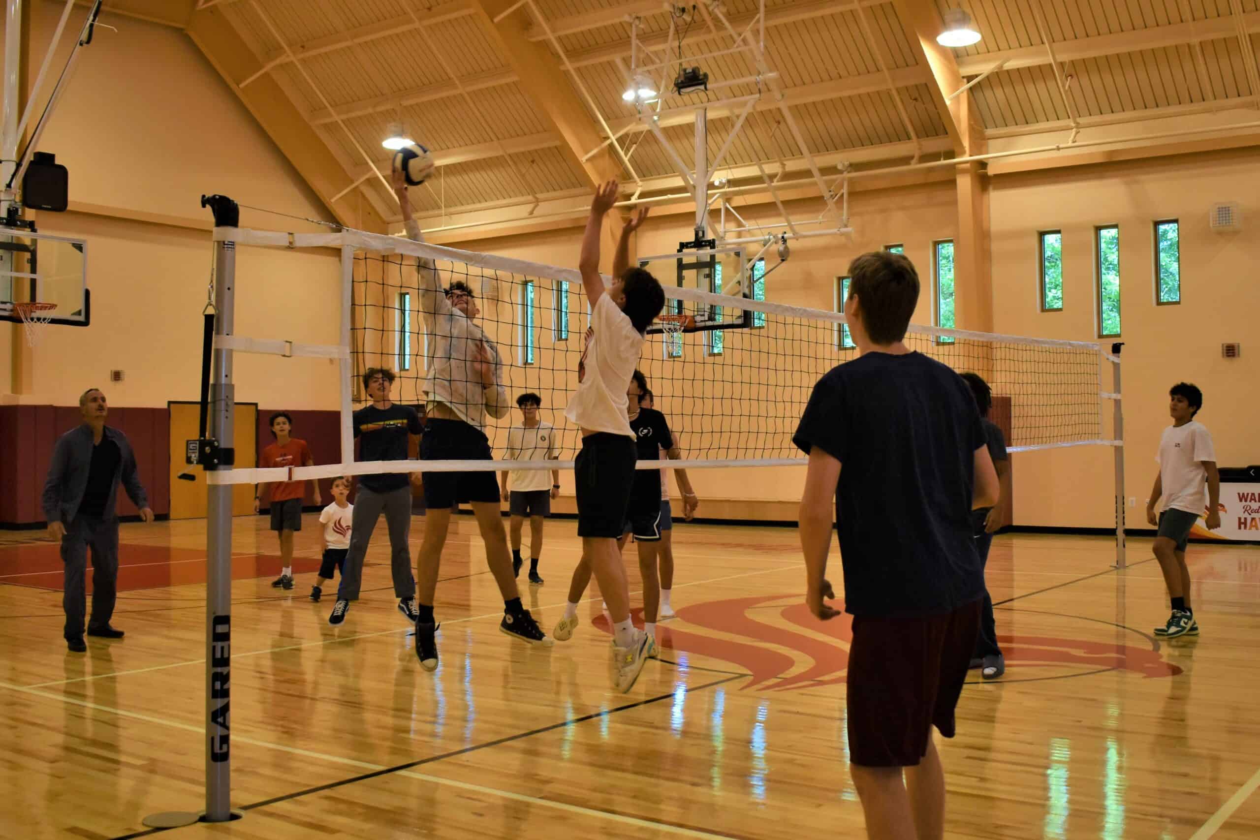 hs-lunch-volleyball-closer-scaled image